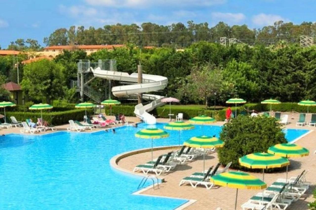 Pizzo Beach Club Apartment Ngoại thất bức ảnh