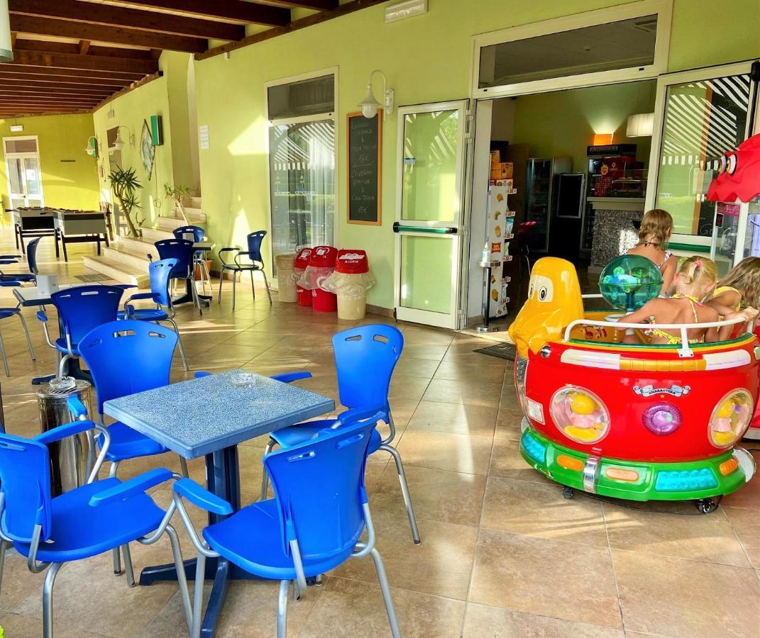 Pizzo Beach Club Apartment Ngoại thất bức ảnh
