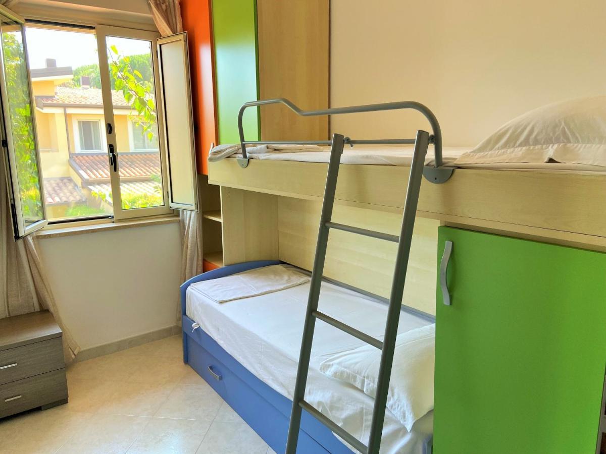 Pizzo Beach Club Apartment Phòng bức ảnh