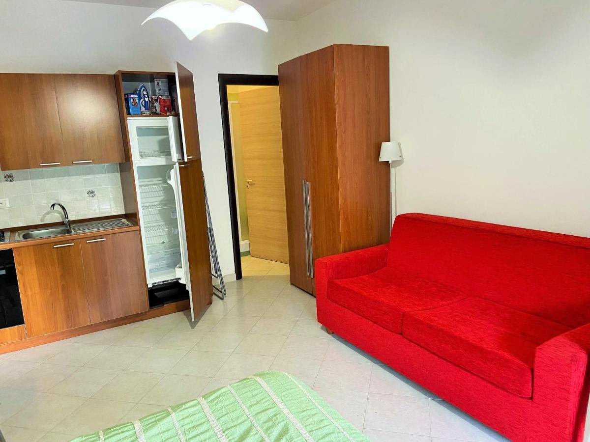 Pizzo Beach Club Apartment Ngoại thất bức ảnh
