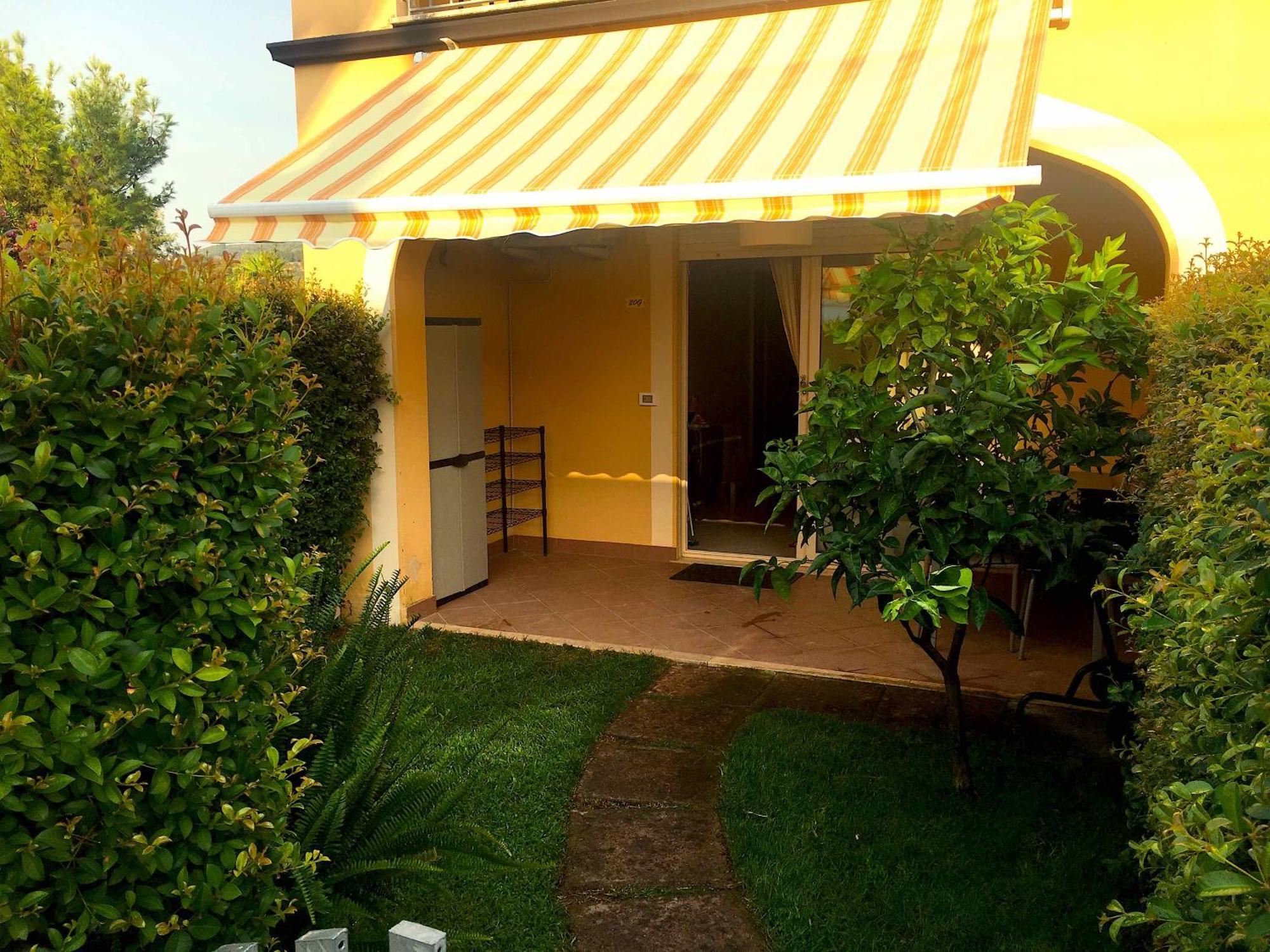 Pizzo Beach Club Apartment Ngoại thất bức ảnh